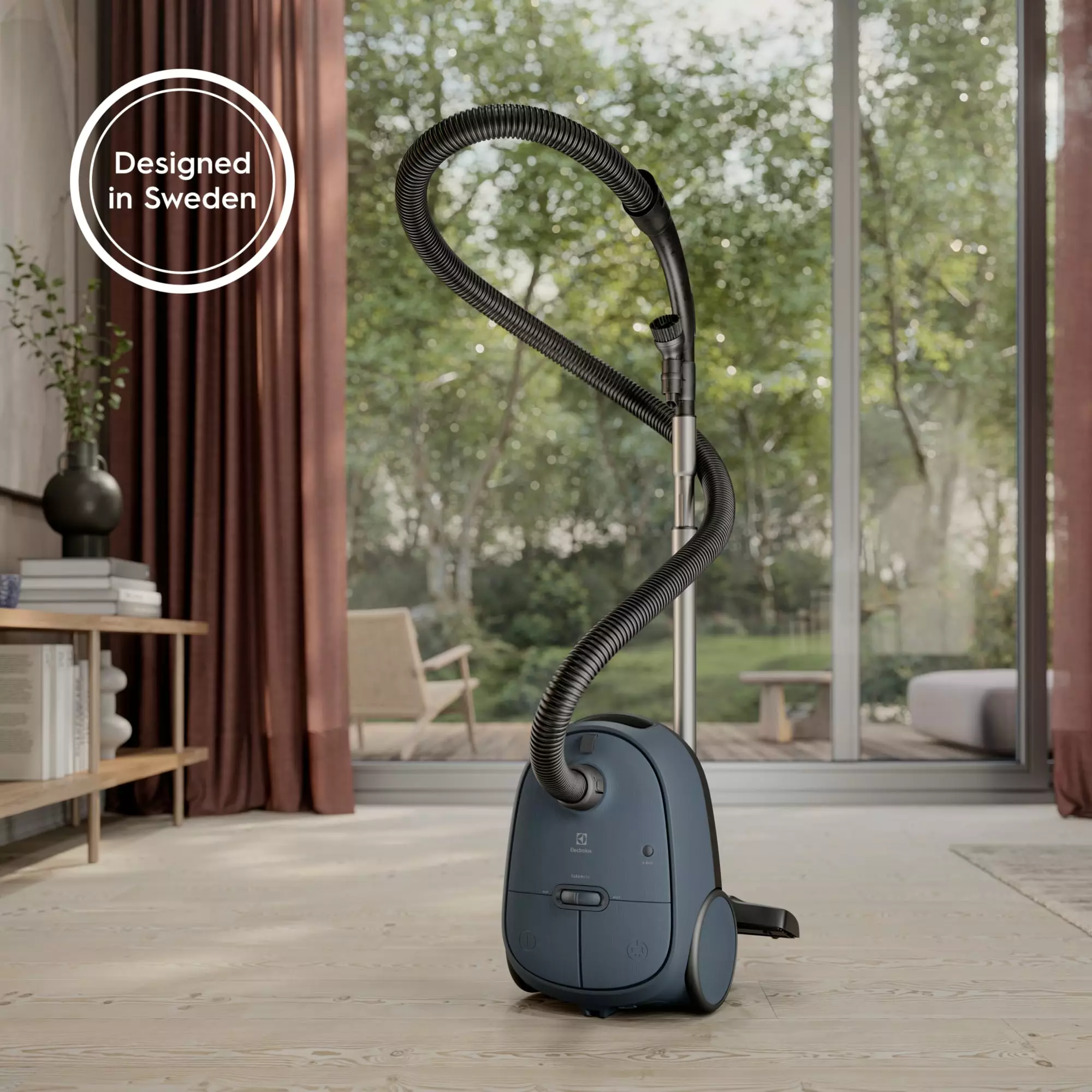 ELECTROLUX EB61C2DBF CLEAN 600 VACUUM CLEANER BLUE IMURI, DENIM