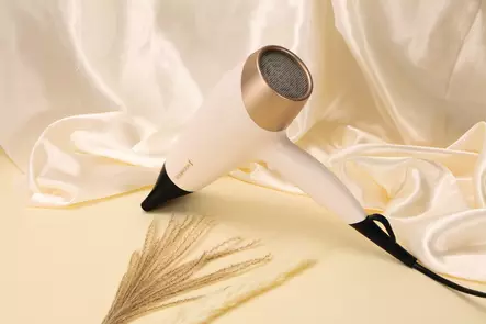 REMINGTON D4740 HIUSTENKUIVAIN - Hiustenkuivaajat - 5038061139921 - 2