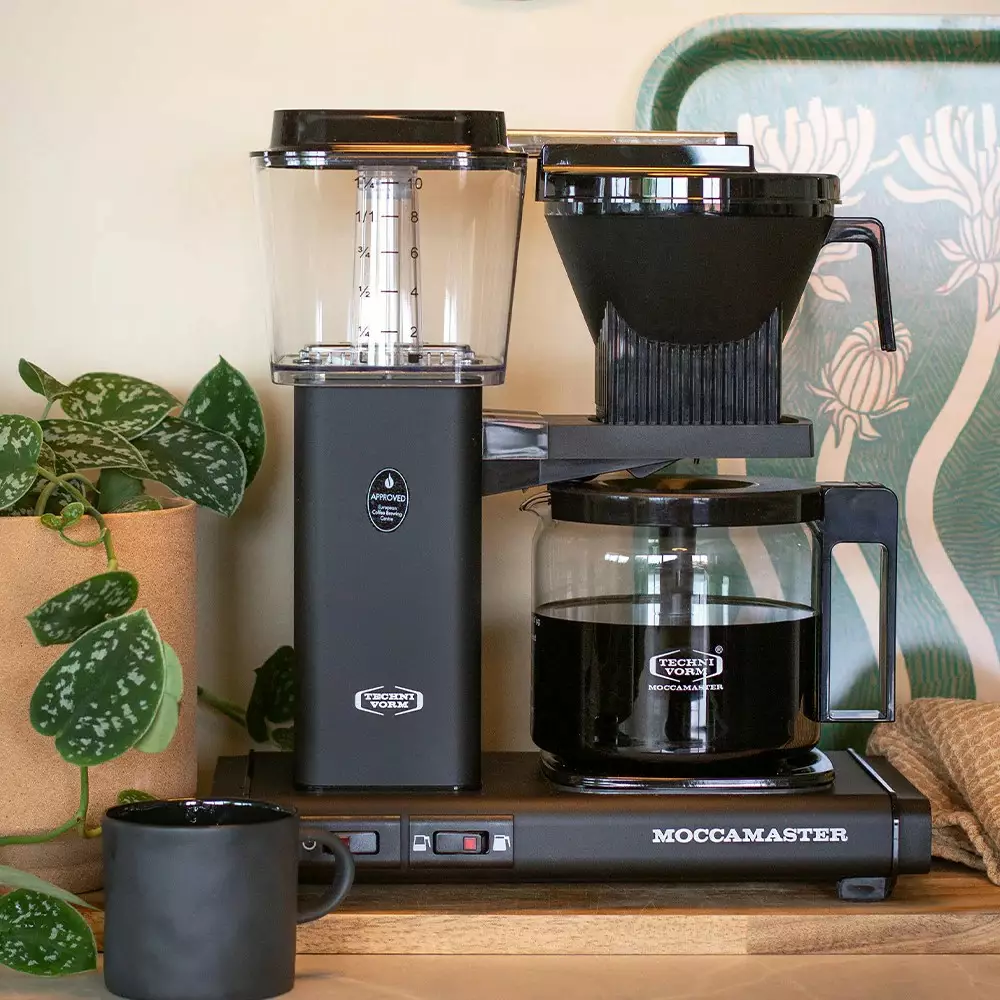 MOCCAMASTER OPTIO COFFEE MAKER MATTE BLACK COFFEE MAKER - Euronics