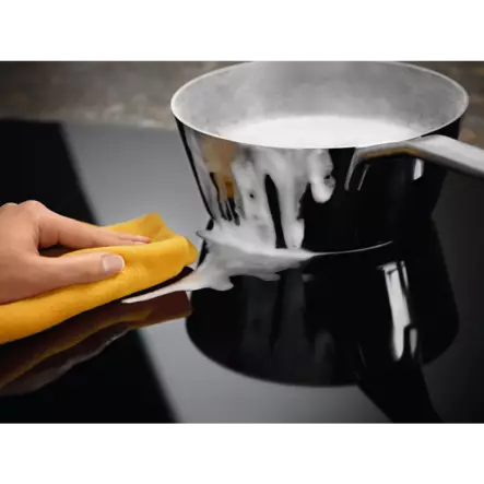 ELECTROLUX HHOB860FMC INDUKTIOTASO LIESITUULETTIMELLA - Induktiotasot liesituulettimella - 7333394105512 - 2