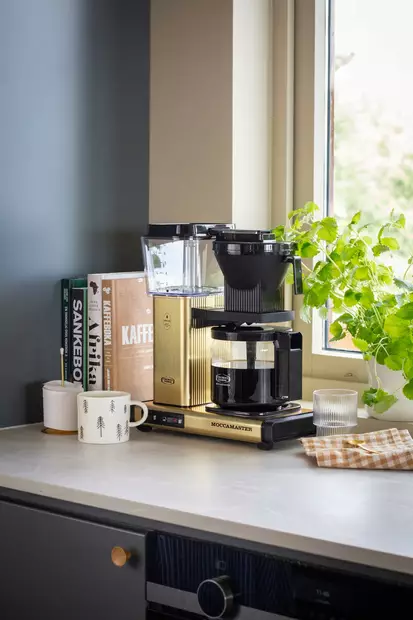MOCCAMASTER OPTIO KAHVINKEITIN KULTA - Kahvinkeittimet - 8712072536142 - 2