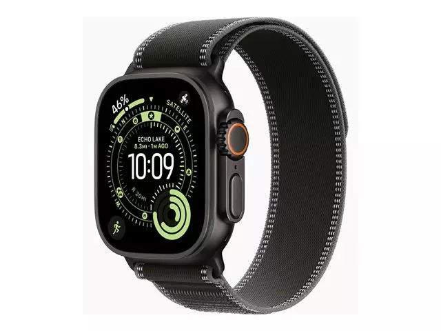APPLE WATCH ULTRA 3 GPS + CELLULAR 49MM S/M ÄLYKELLO MUSTA TITAANIKUORI & TRAIL-RANNEKE - Älykellot ja aktiivisuusrannekkeet - 195950485653 - 1