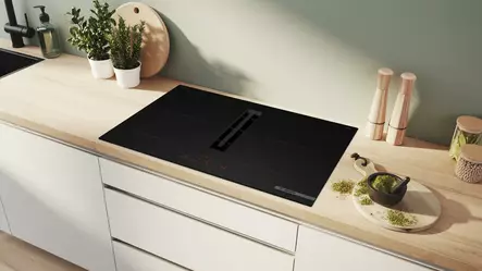 BOSCH PVQ81AH26E INDUKTIOTASO LIESITUULETTIMELLA - Induktiotasot liesituulettimella - 4242005586264 - 4