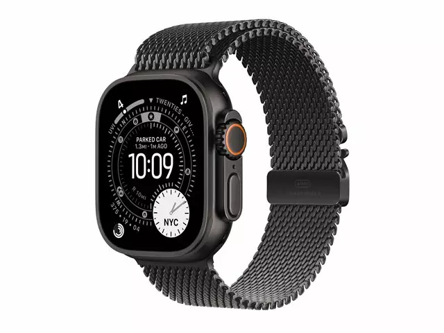 APPLE WATCH ULTRA 3 GPS + CELLULAR 49MM MUSTA ÄLYKELLO MILANOLAISRANNEKKEELLA - Älykellot ja aktiivisuusrannekkeet - 195950486674 - 1