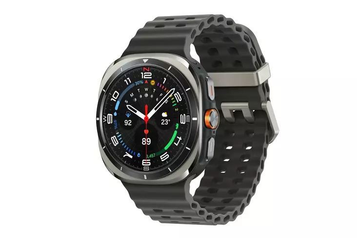 SAMSUNG GALAXY WATCH ULTRA ÄLYKELLO 47MM HOPEA (2025) - Älykellot ja aktiivisuusrannekkeet - 8806097625216 - 2