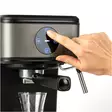 BLACK+DECKER ESPRESSOKEITIN 20 BAR ES9200060B - Erikoiskahvinkeittimet / kahviautomaatit - 8432406200067 - 4