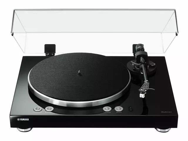 YAMAHA MUSICCAST VINYL500 LEVYSOITIN MUSTA TTN503 - Stereot ja mikrohifi - 4957812637398 - 2